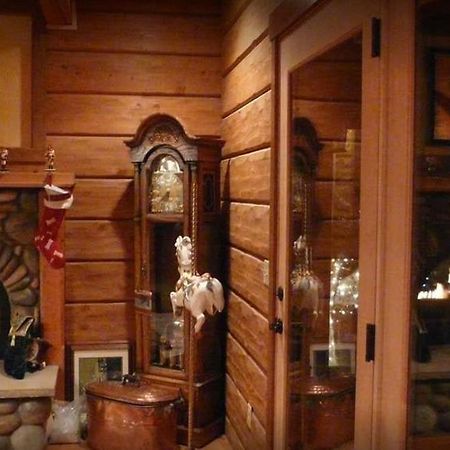 The Great Bear Inn Coram Екстериор снимка